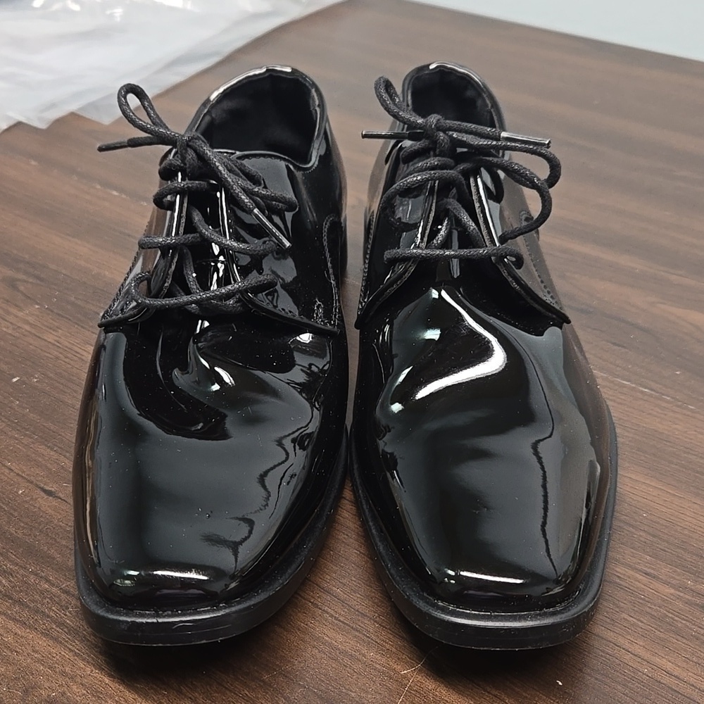 Joseph Abboud Size 8W Black Patent Faux Leather Dress Shoes